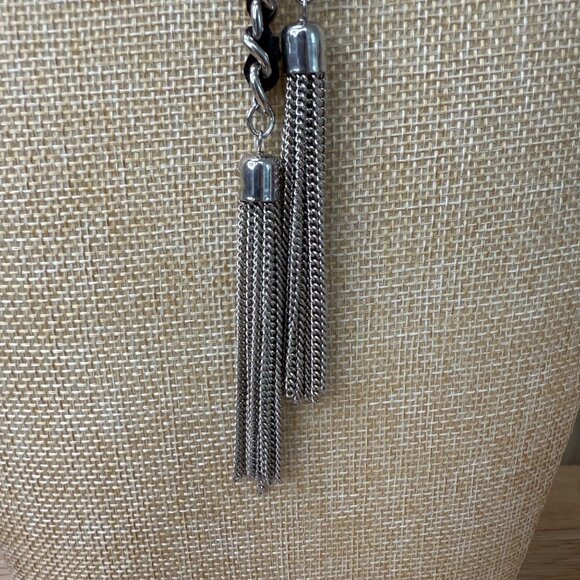 Guess Black & Silver Chain Tassel Necklace With Knot Design Adjustable Length Fa - Picture 7 of 12
